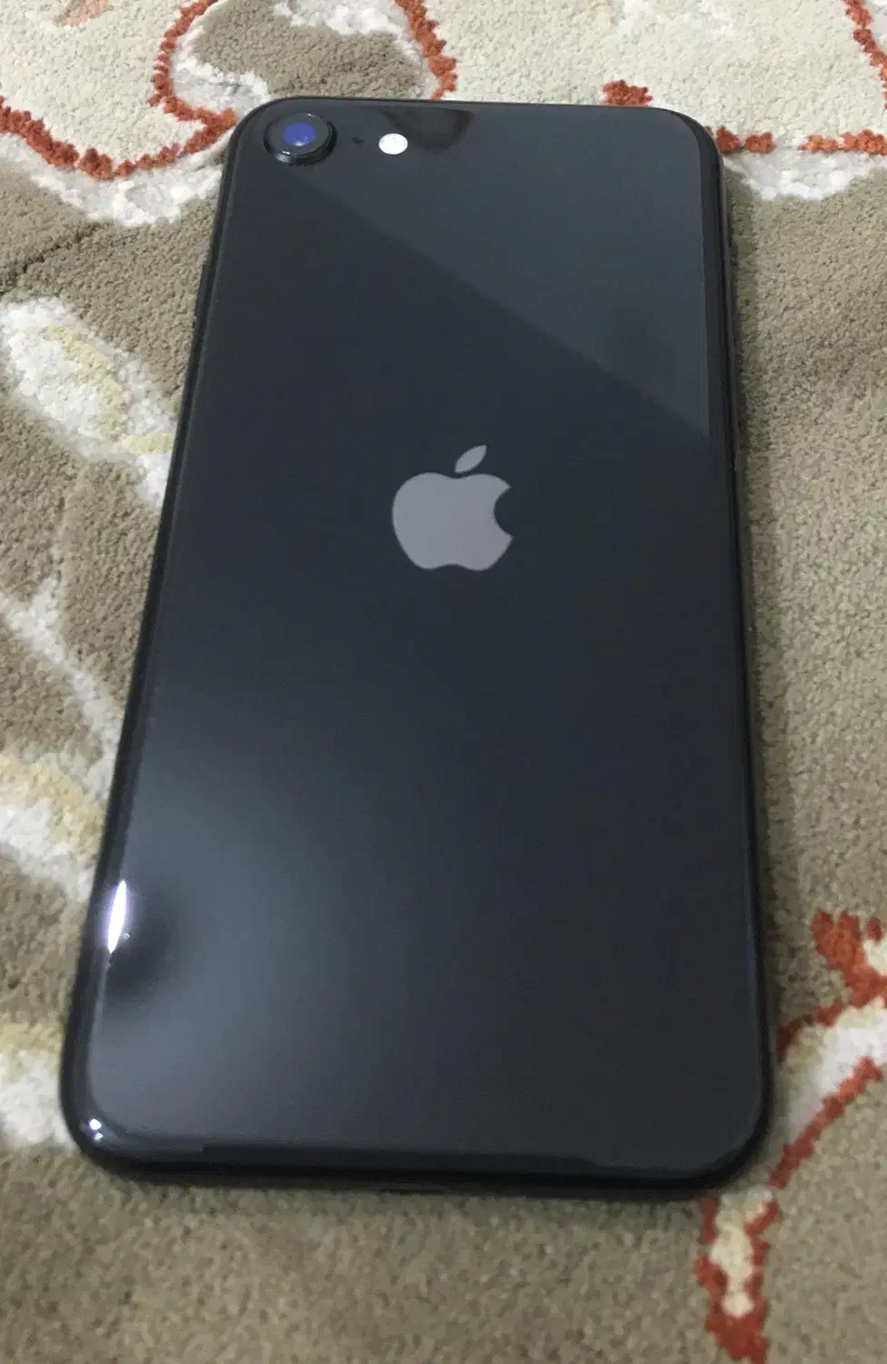 Iphone SE2020|موبایل|شیراز, شهرک صادقیه|دیوار