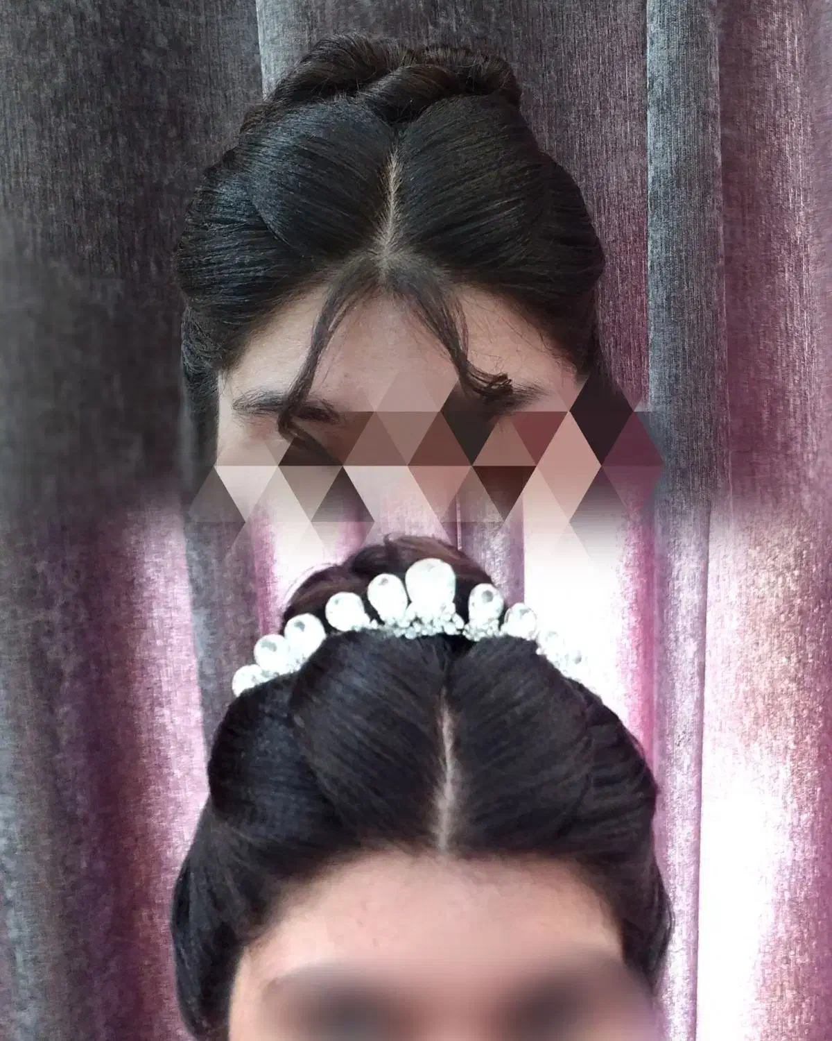 شنیون کار|خدمات آرایشگری و زیبایی|زهک, |دیوار