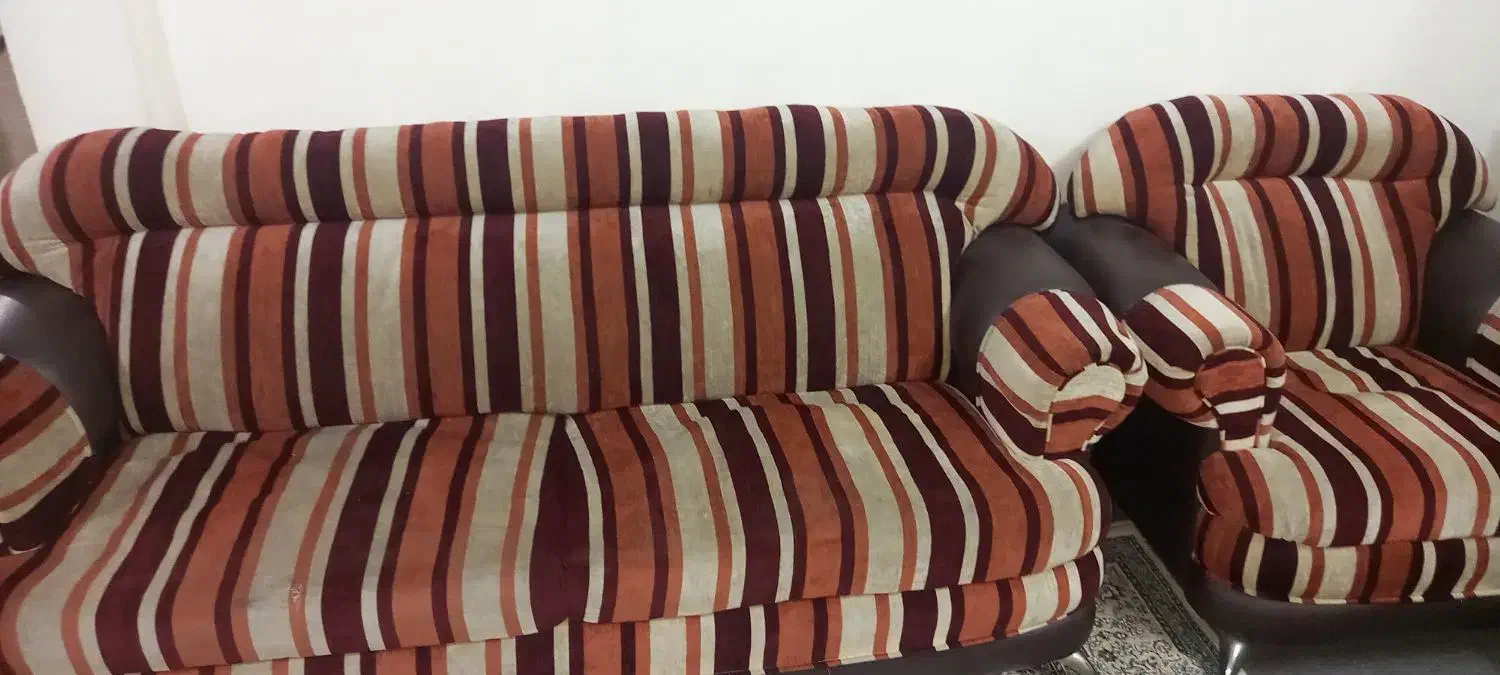 مبل راحتی|مبلمان خانگی و میز عسلی|منجیل, |دیوار