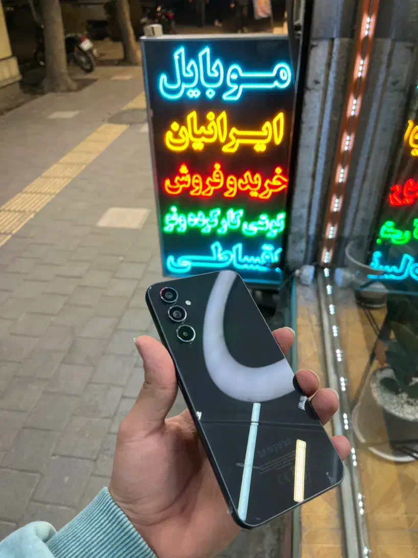 چکی، مهلت تست یکماه A54 256|موبایل|نیشابور, امین اسلامی|دیوار