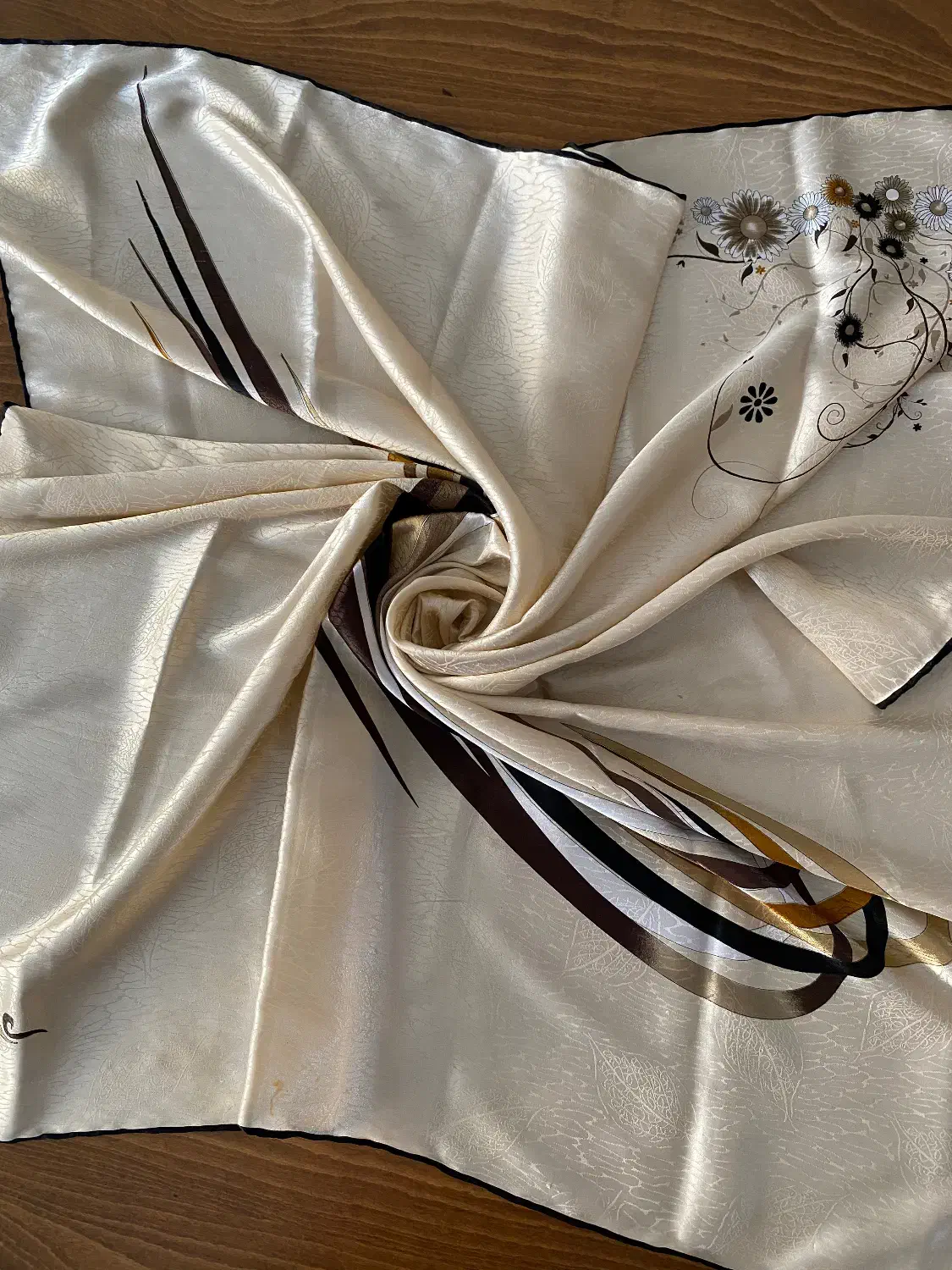 روسری و چادر شب مجلسی|لباس|تبریز, |دیوار