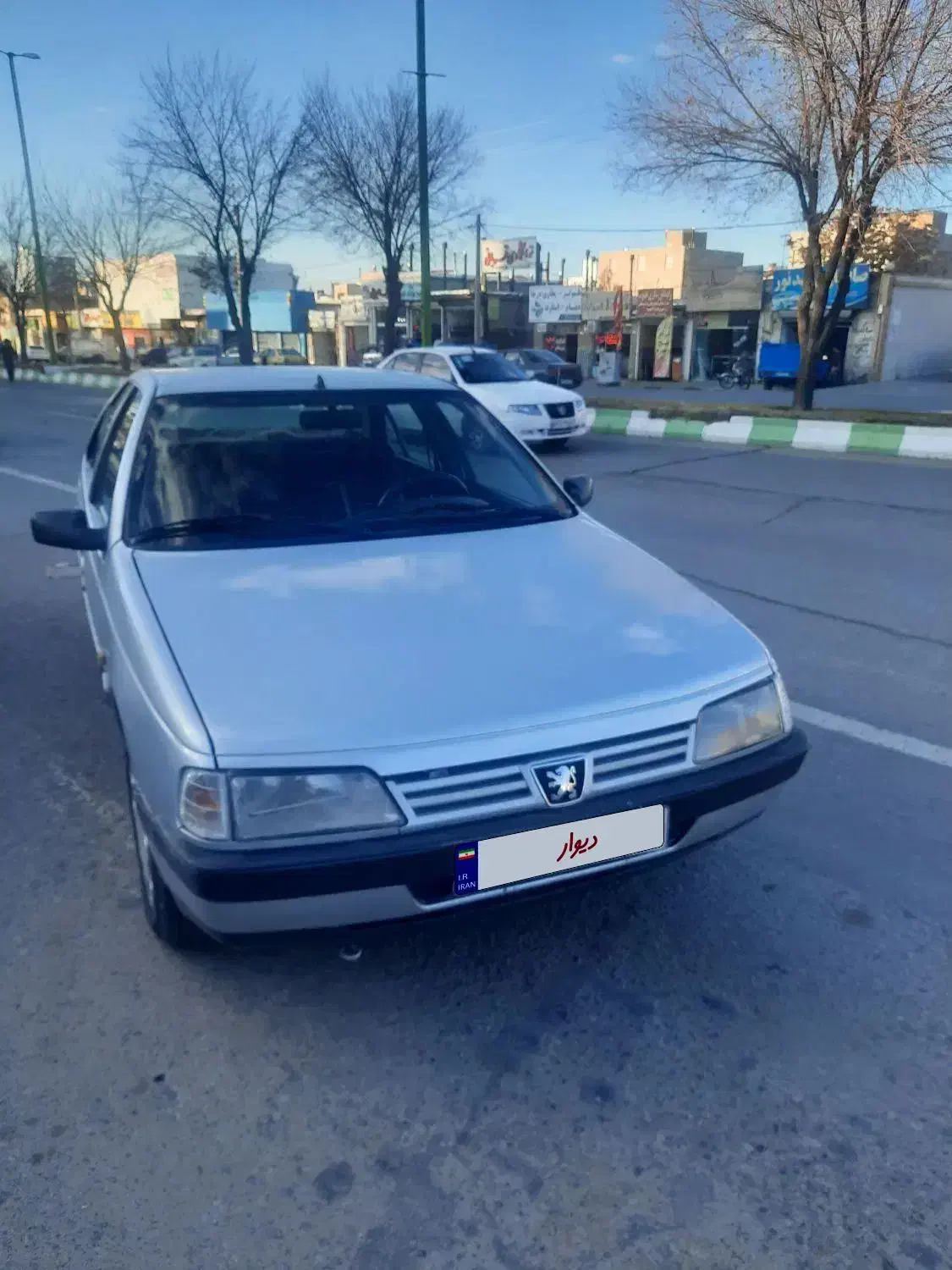 پژو ۸۸ دوگانه دست|خودرو سواری و وانت|الیگودرز, |دیوار