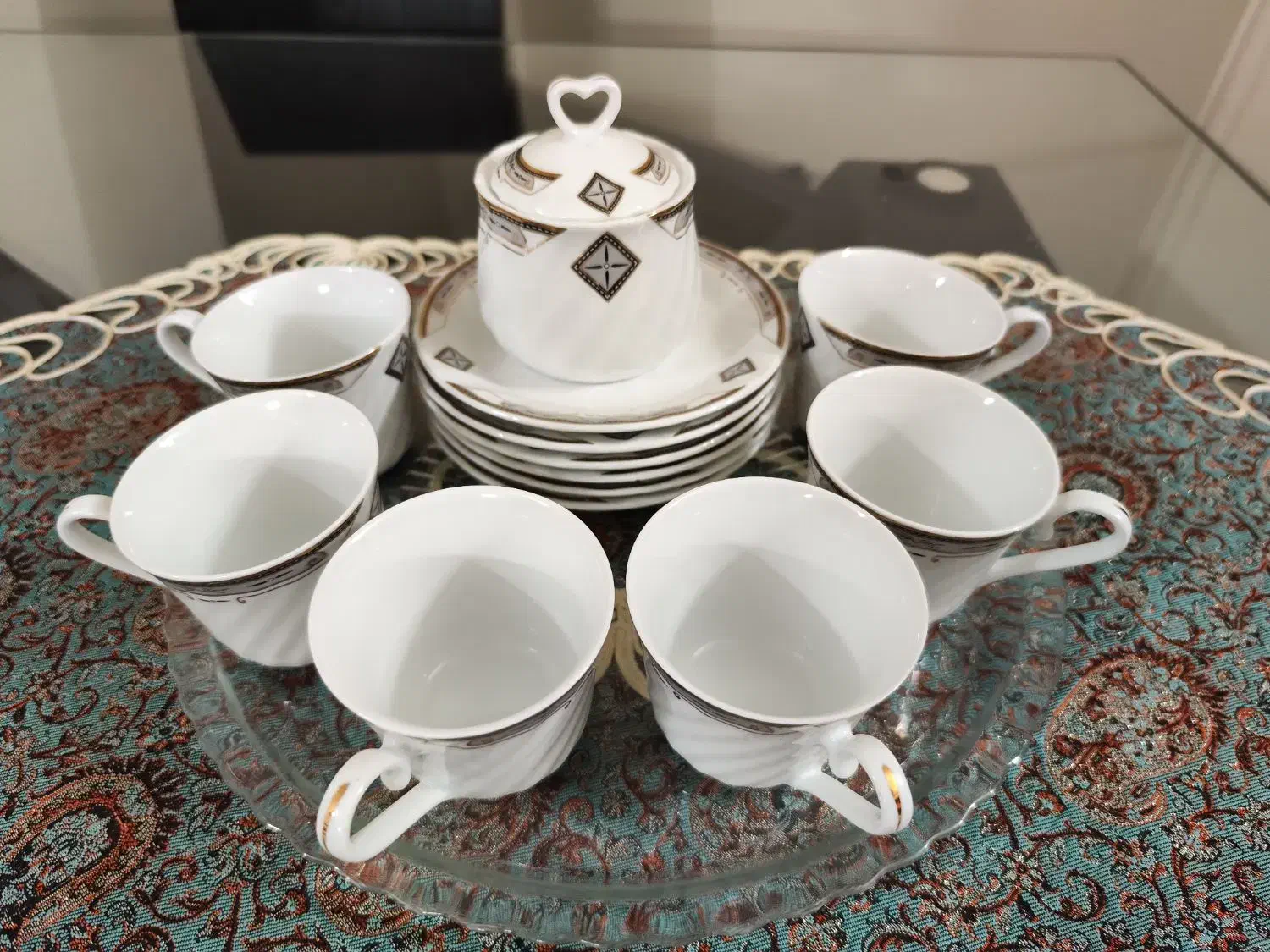 ظروف چایخوری و گل پنبه ای|ظروف سرو و پذیرایی|شاهین‌شهر, طالقانی|دیوار