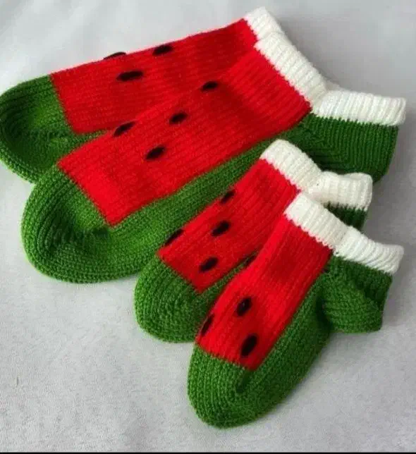 جوراب یلدایی|لباس|ابریشم, |دیوار