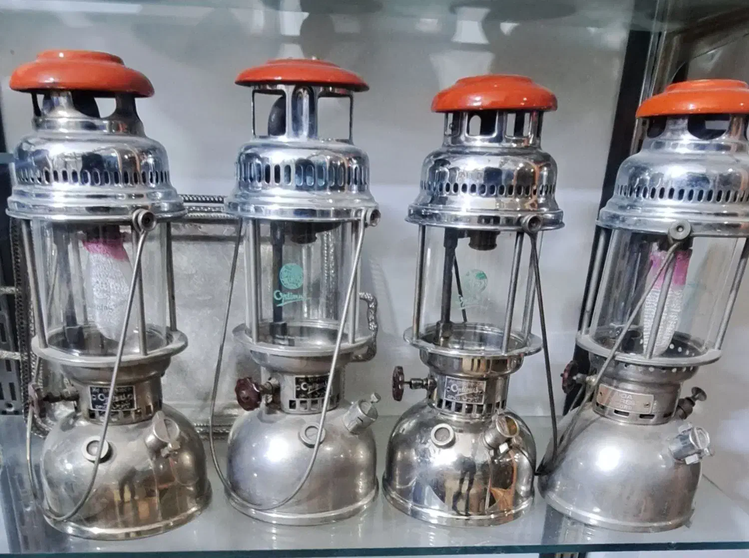 چراغ زنبوری اپتیموس|کلکسیون اشیاء عتیقه|کوهسار (البرز), |دیوار