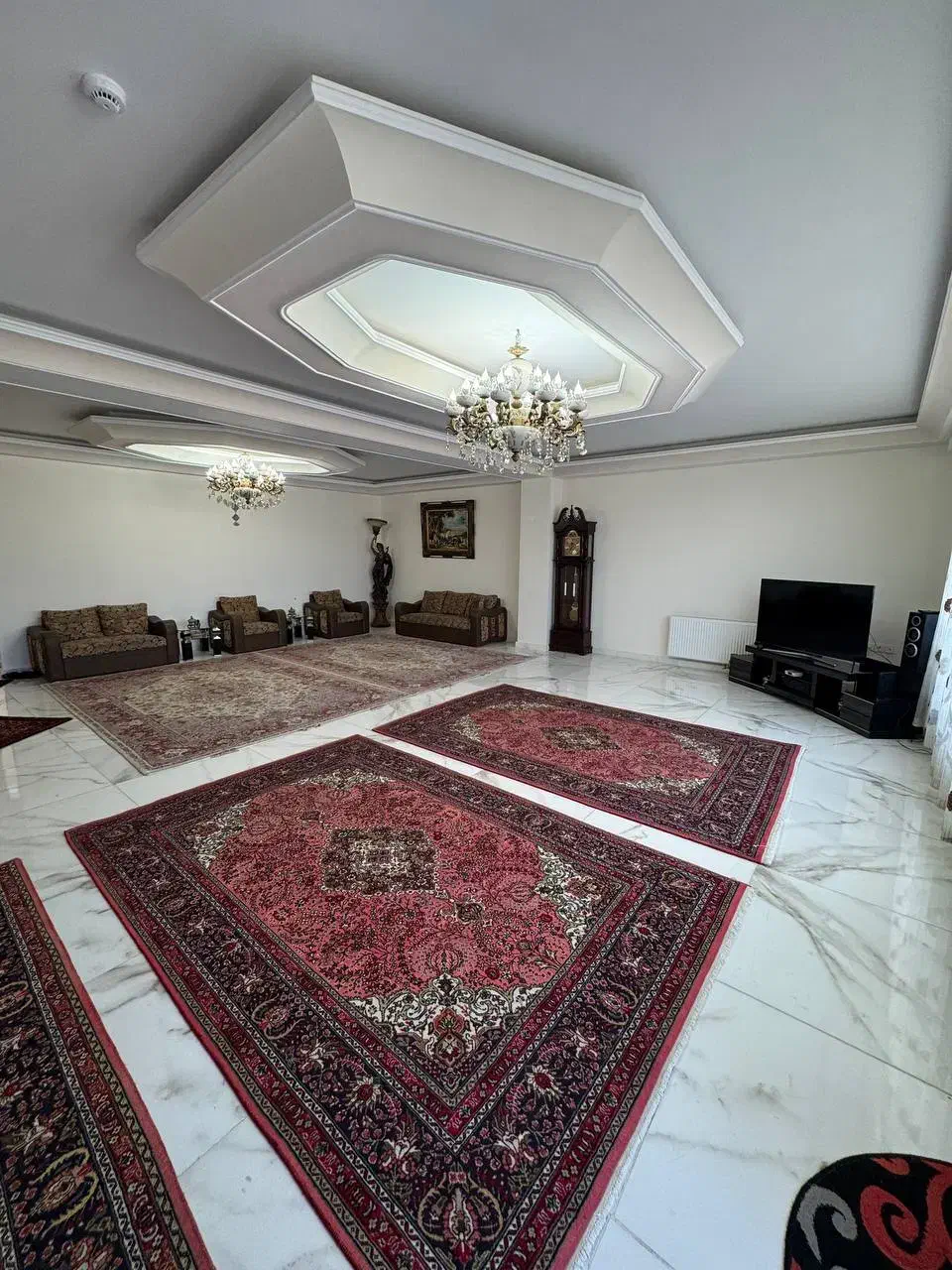 آپارتمان ۲۲۵ متری/ باغ فردوس|فروش آپارتمان|باسمنج, |دیوار