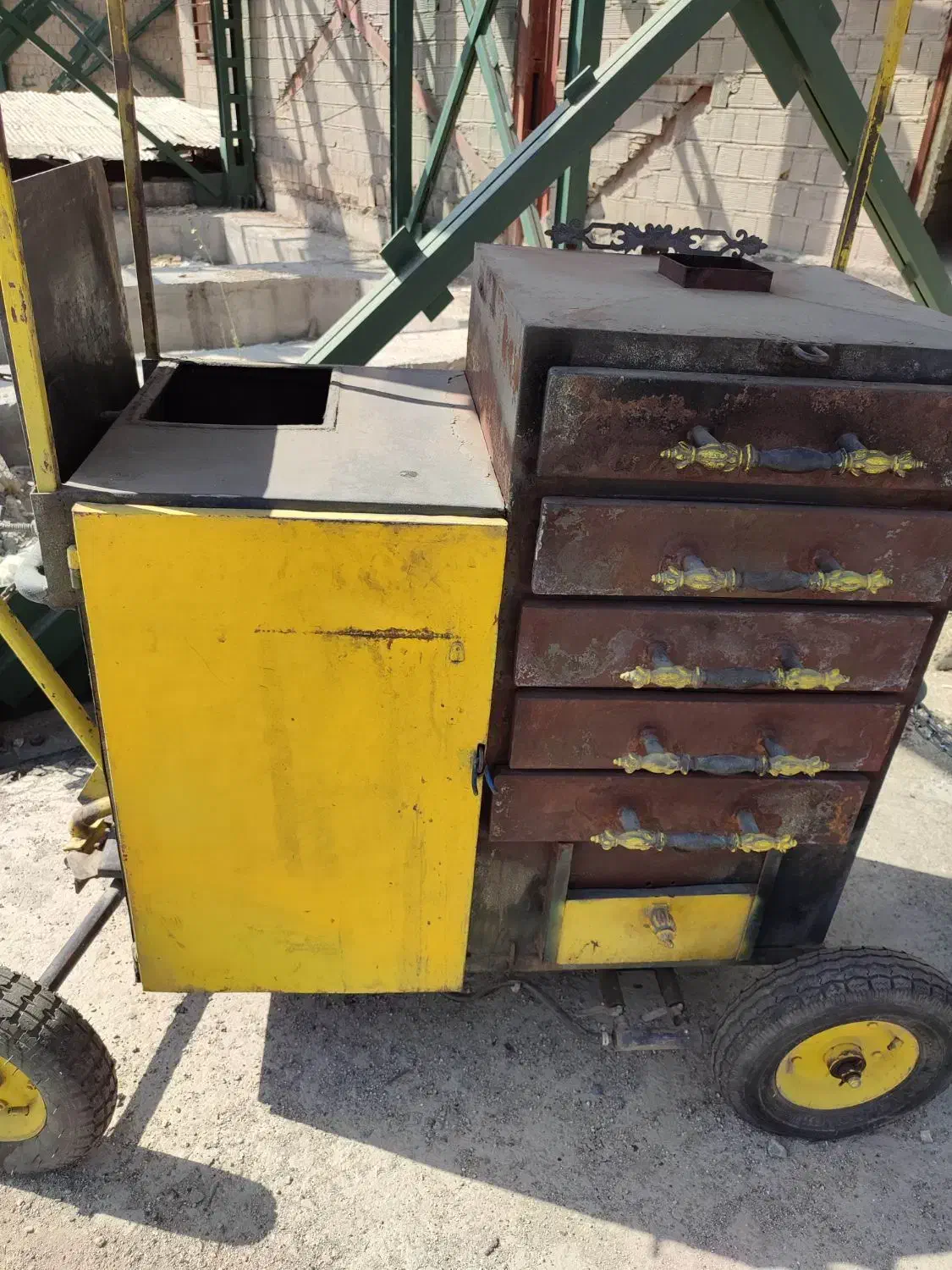 فر(بلال و سیب زمینی تنوری)(سرخکن)|اجاق گاز و لوازم برقی پخت‌وپز|بروجرد, |دیوار