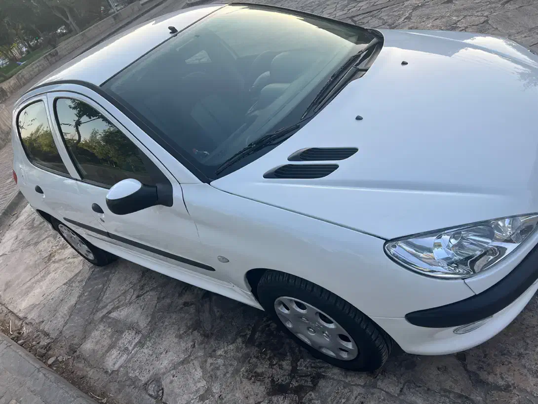 پژو ۲۰۶ اتومات مدل ۹۰ شاسی پلمپ خونگی|خودرو سواری و وانت|تهران, ازگل|دیوار