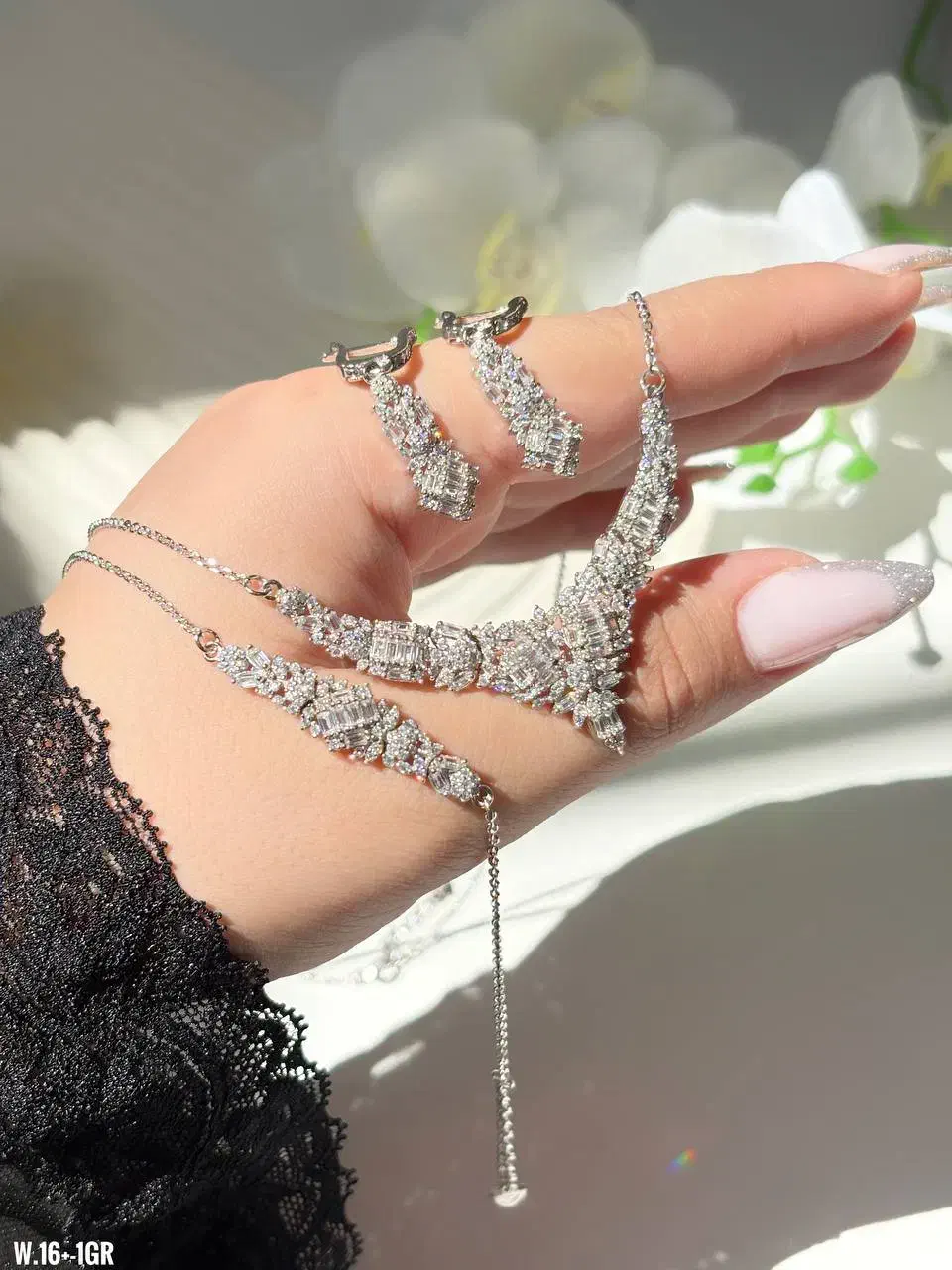 سرویس کامل با ساعت نقره کد۰۲۷ جیواس بدون اجرت۰۱|بدلیجات|تبریز, |دیوار