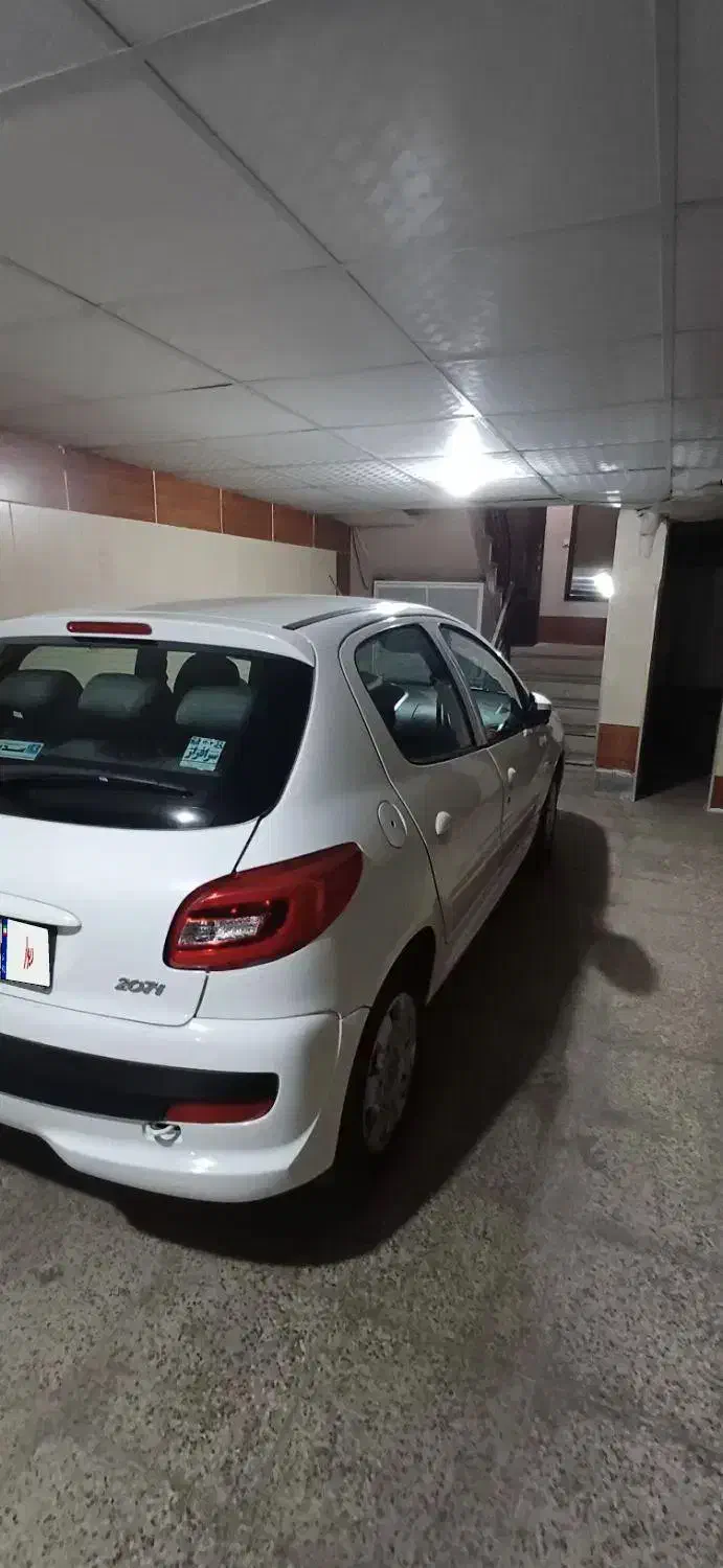 پژو 207 مدل ۱۴۰۱ سقف فلز|خودرو سواری و وانت|کرج, شاهین‌ویلا|دیوار