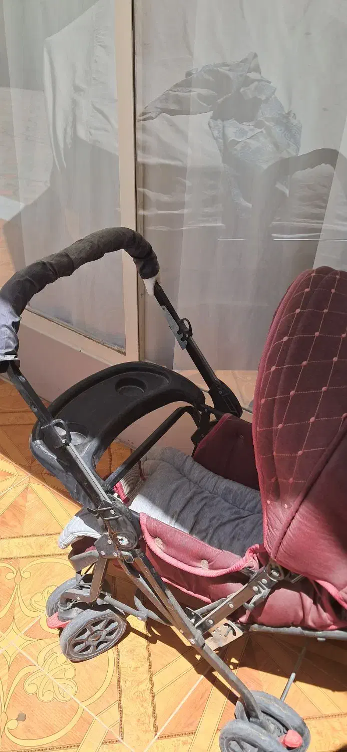کالسکه نوزاد مارک دلیجان|کالسکه و لوازم جانبی|اصفهان, آزادان|دیوار