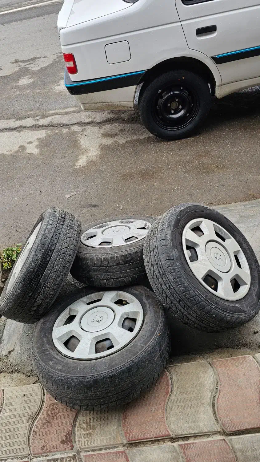 رینگ و لاستیک معمولی ۱۴|قطعات یدکی و لوازم جانبی|سیمین شهر, |دیوار