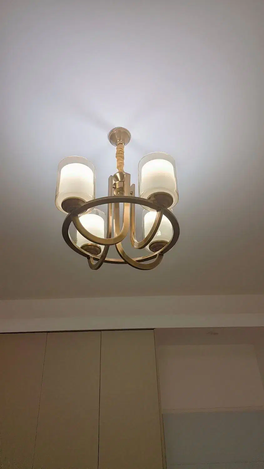 لوستر چهار شاخه|لوستر و چراغ آویز|شهریار, شهرک وائین|دیوار