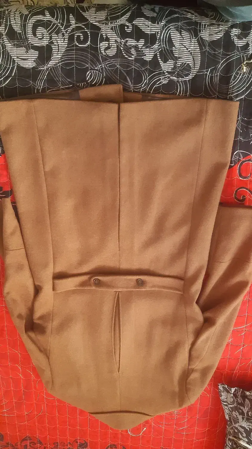 پالتو|لباس|ماهدشت, |دیوار