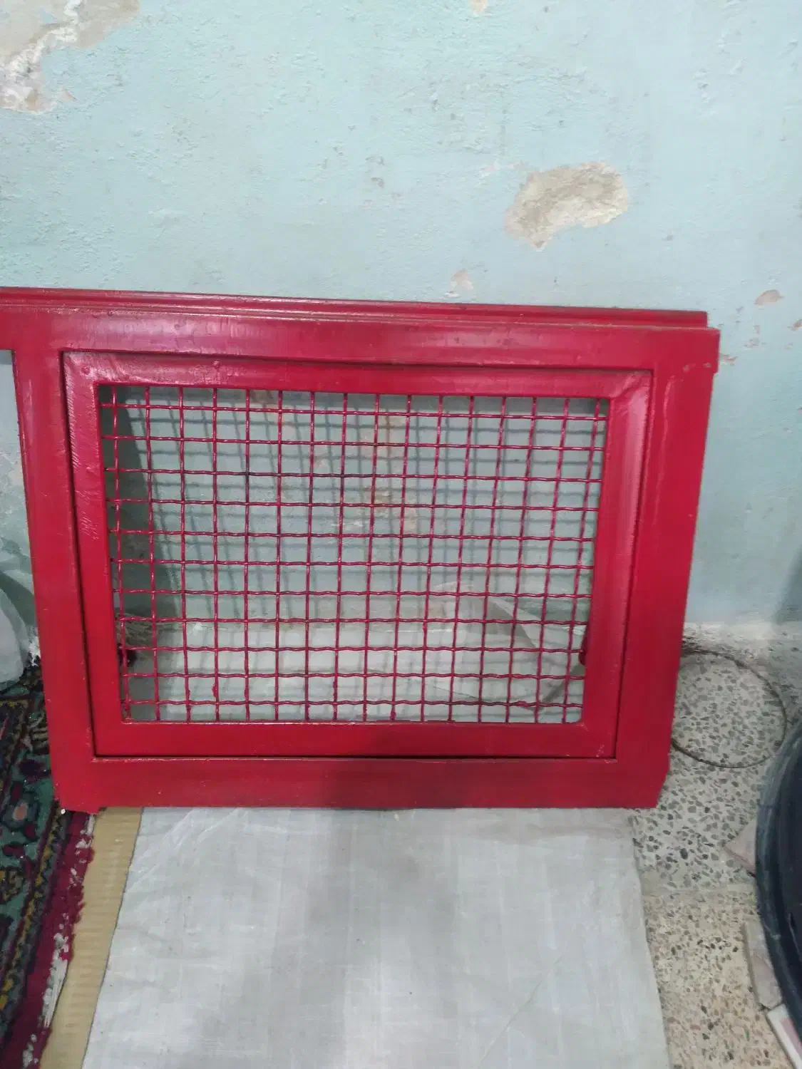 پنجره آهنی سیم ضخیم در حد نو|مصالح و تجهیزات ساختمان|خوی, |دیوار