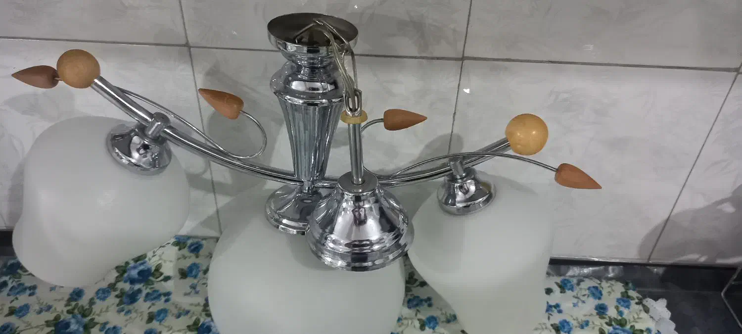 لوستر سه شاخه|لوستر و چراغ آویز|کرمانشاه, |دیوار