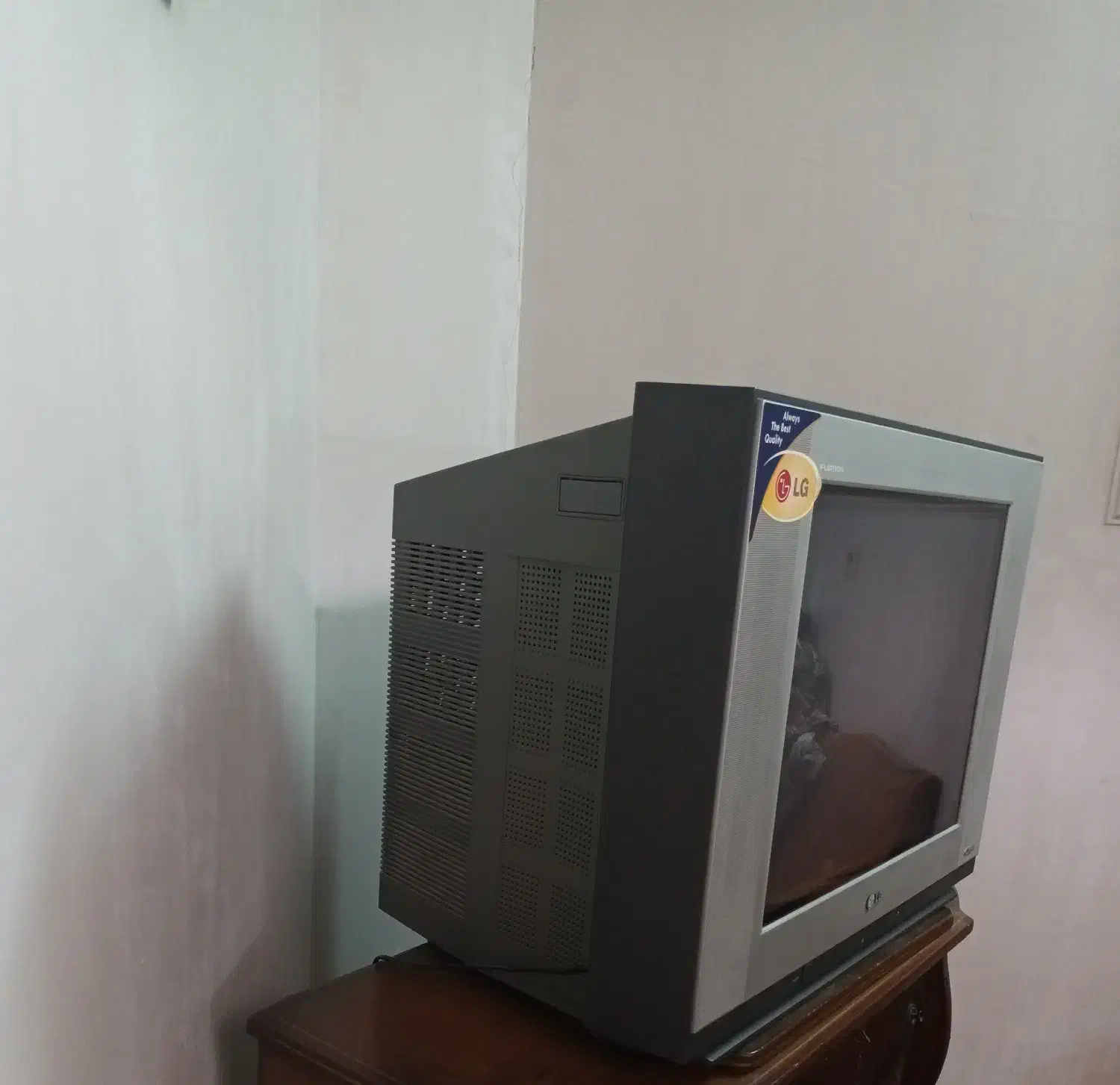 تلویزیون ال جی|تلویزیون و پروژکتور|کرمان, |دیوار