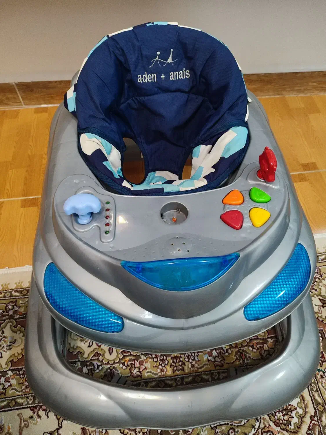 روروئک کودک|اسباب و اثاث بچه|رشت, هلال احمر|دیوار