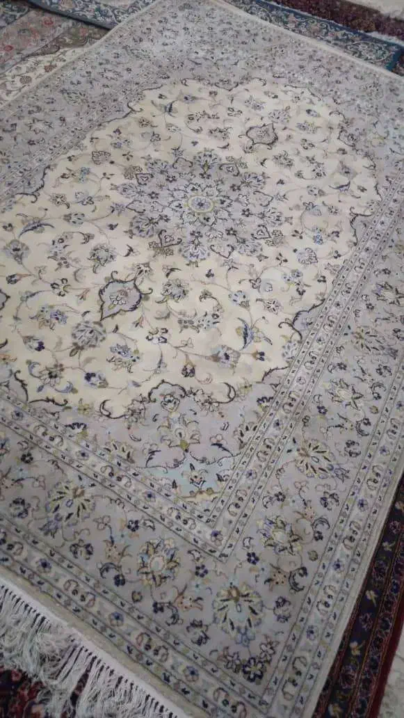 فرش 6 متری دستباف کارکرده در حد نو کاشان|فرش|قم, باجک یک|دیوار
