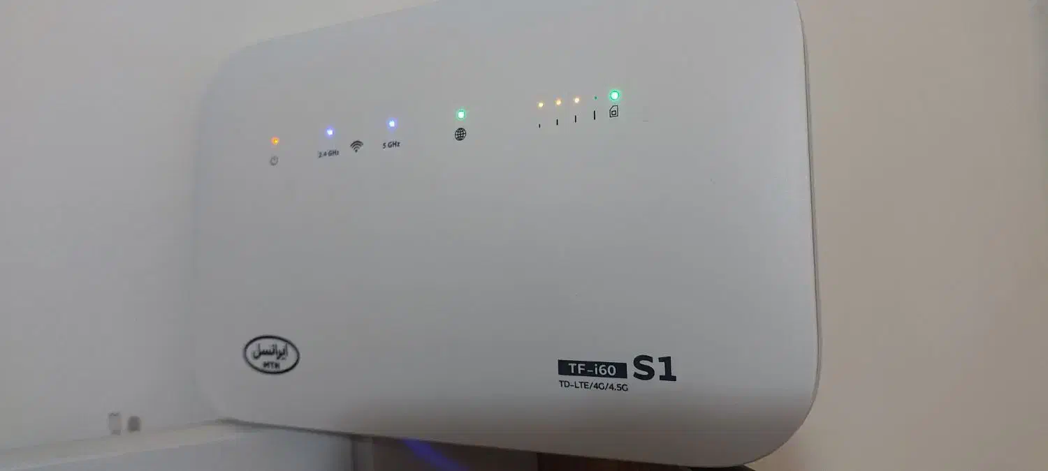 مودم TD-LTE ایرانسل در حد نو|مودم و تجهیزات شبکه|همدان, |دیوار