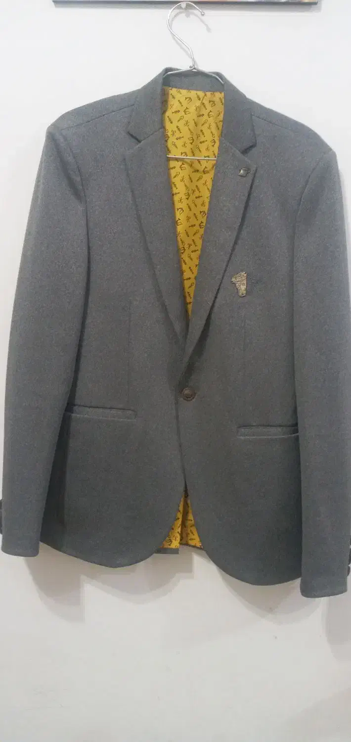 دو عدد کت شلوار مردانه رنگ طوسی و زرشکی سایز XL|لباس|رشت, معلولین|دیوار