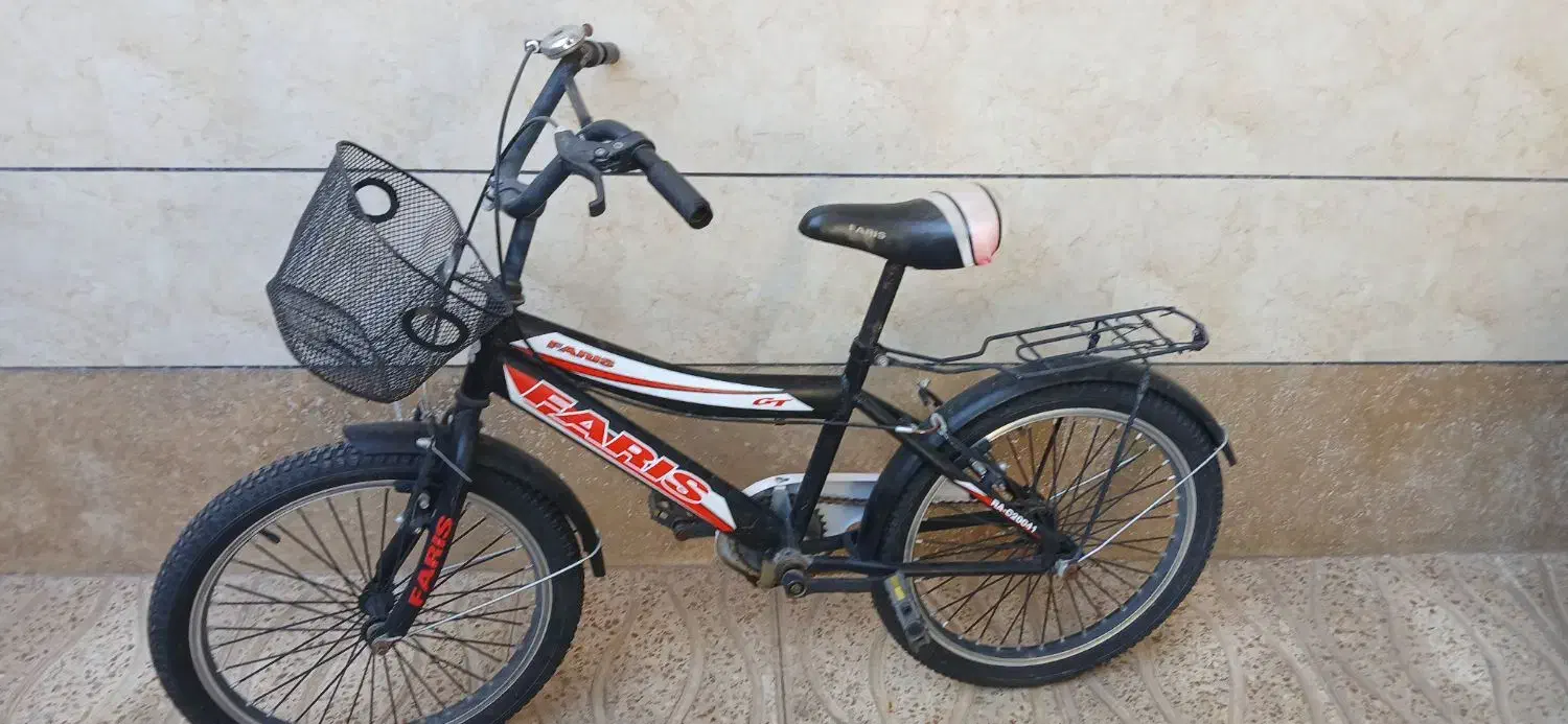 دوچرخه  کاملا سالم وتمیز سایز۲۰|دوچرخه، اسکیت، اسکوتر|میانه, |دیوار