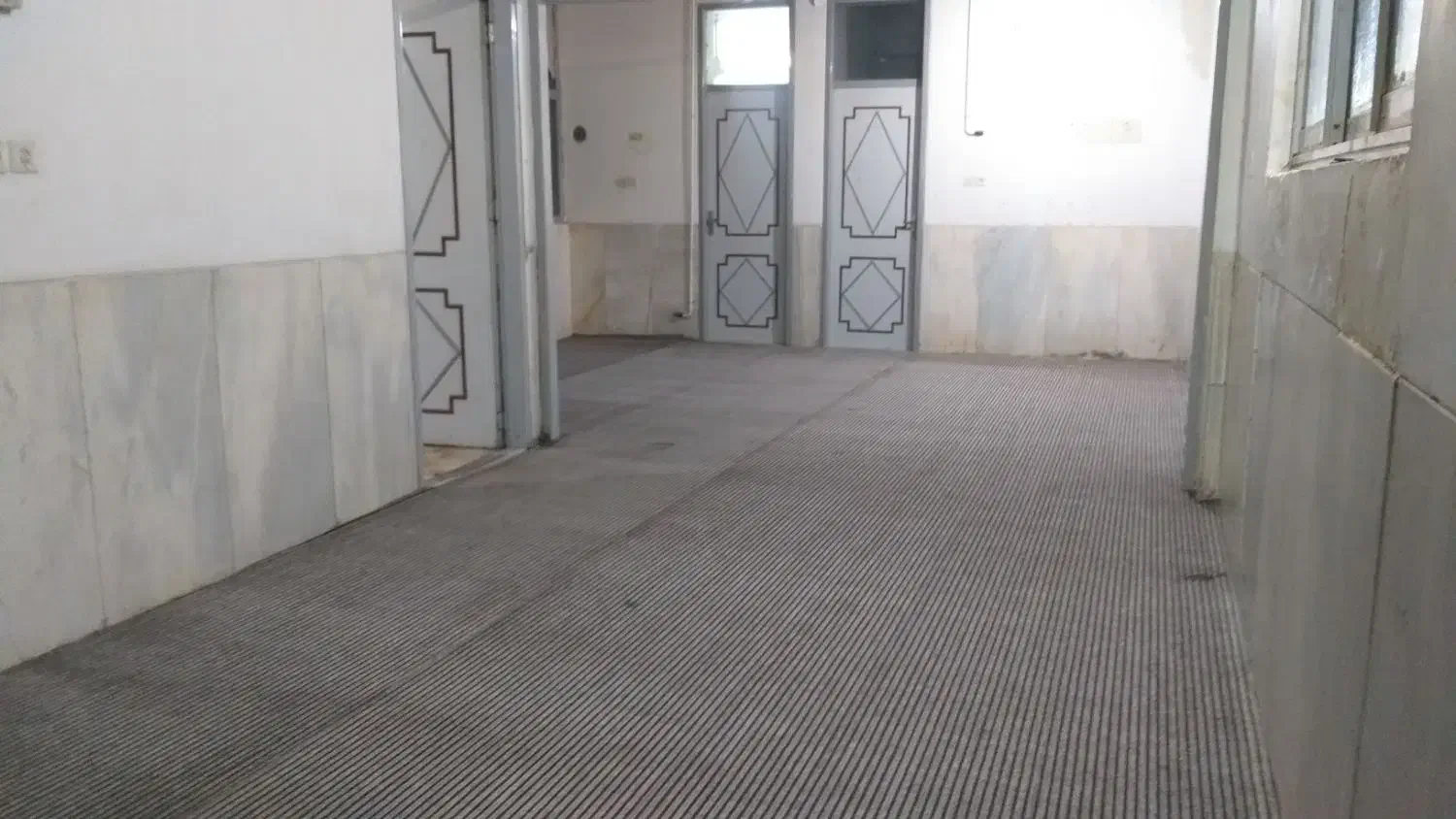 منزل آپارتمانی ۱۴۰ متری طبقه اول|اجارهٔ آپارتمان|میبد, |دیوار