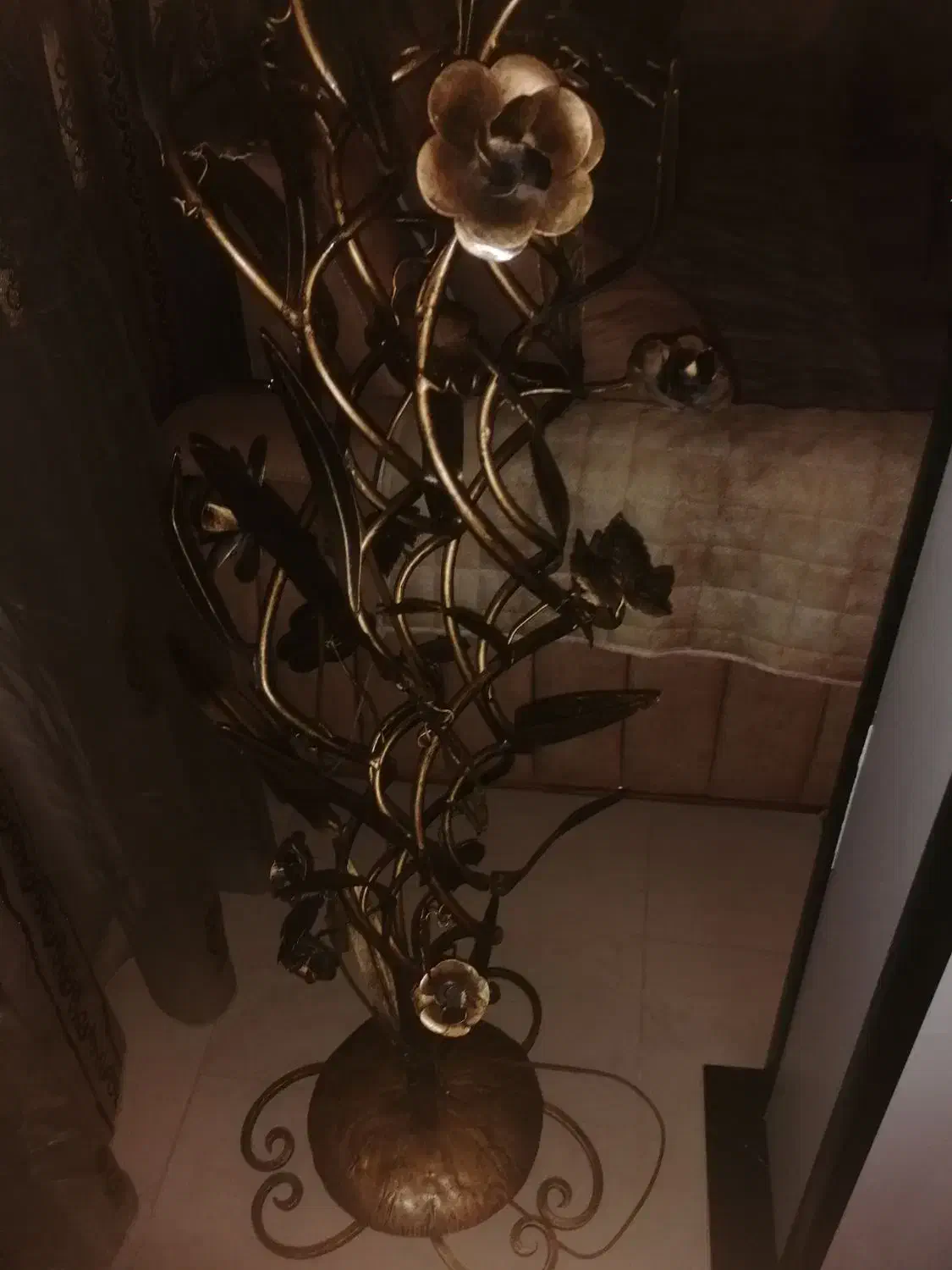 آباژور|چراغ خواب و آباژور|خوی, |دیوار