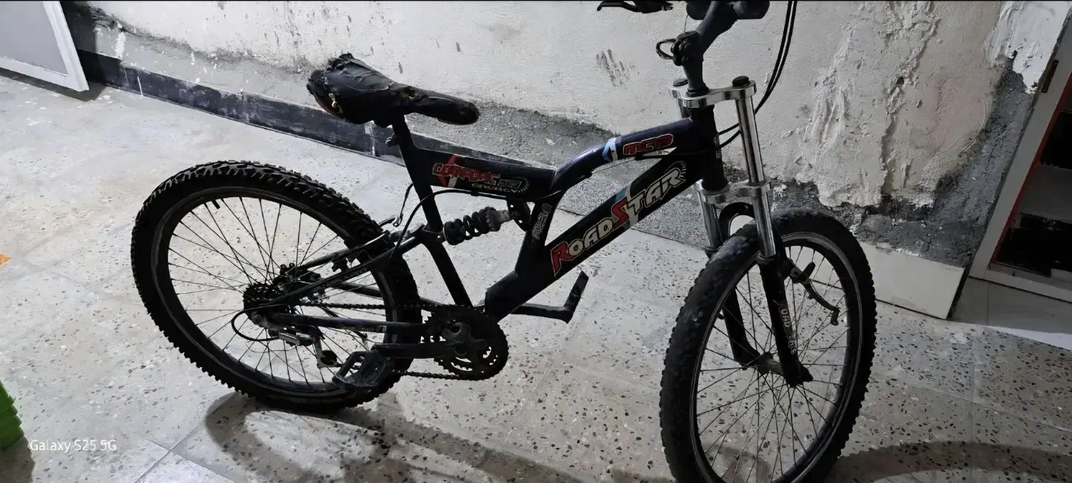 دوچرخه|دوچرخه، اسکیت، اسکوتر|سوق, |دیوار