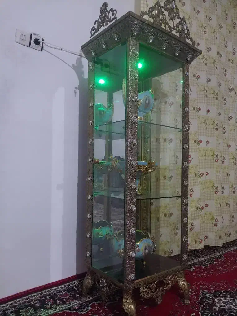 بوفه برنزی|بوفه، ویترین، کنسول|بیله سوار, |دیوار