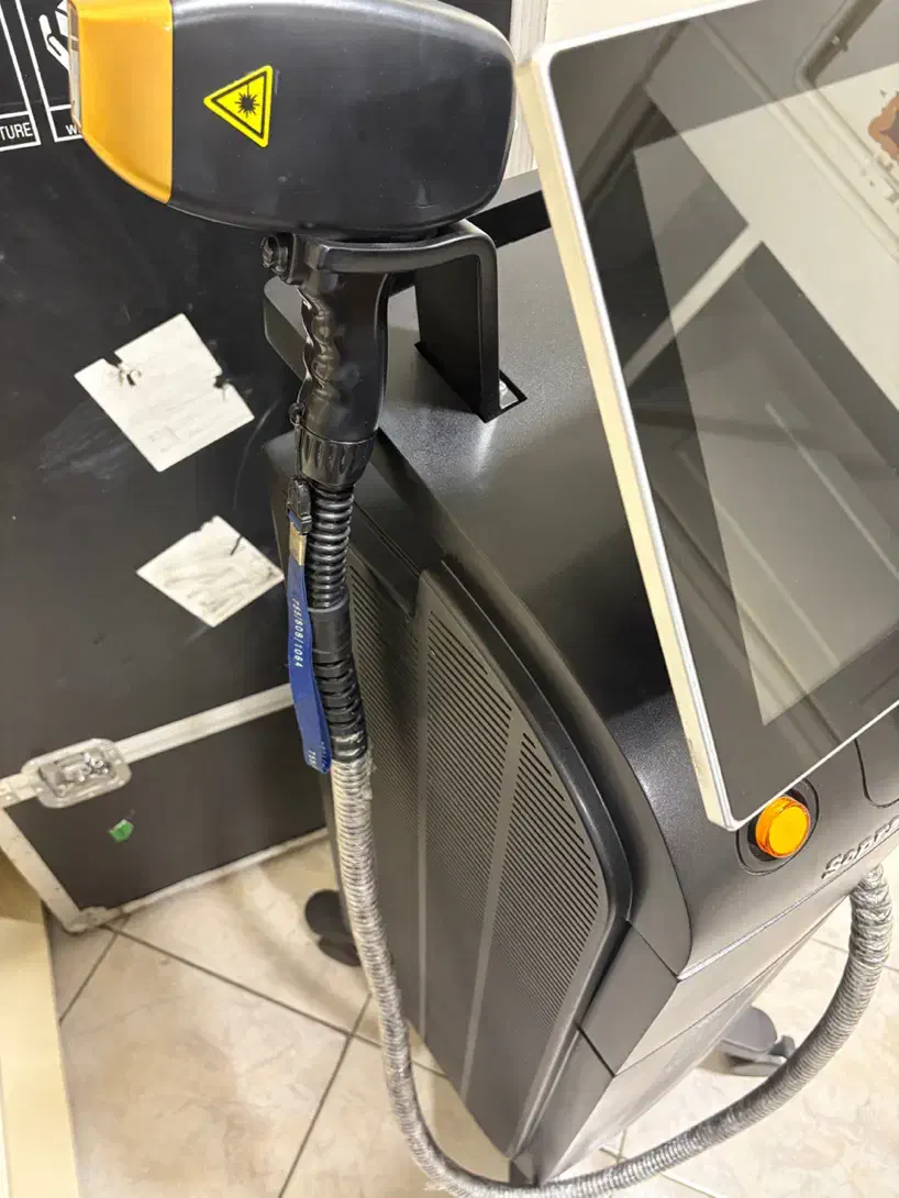 دستگاه تیتانیوم KM وارداتی|آرایشی، بهداشتی، درمانی|ملکان, |دیوار