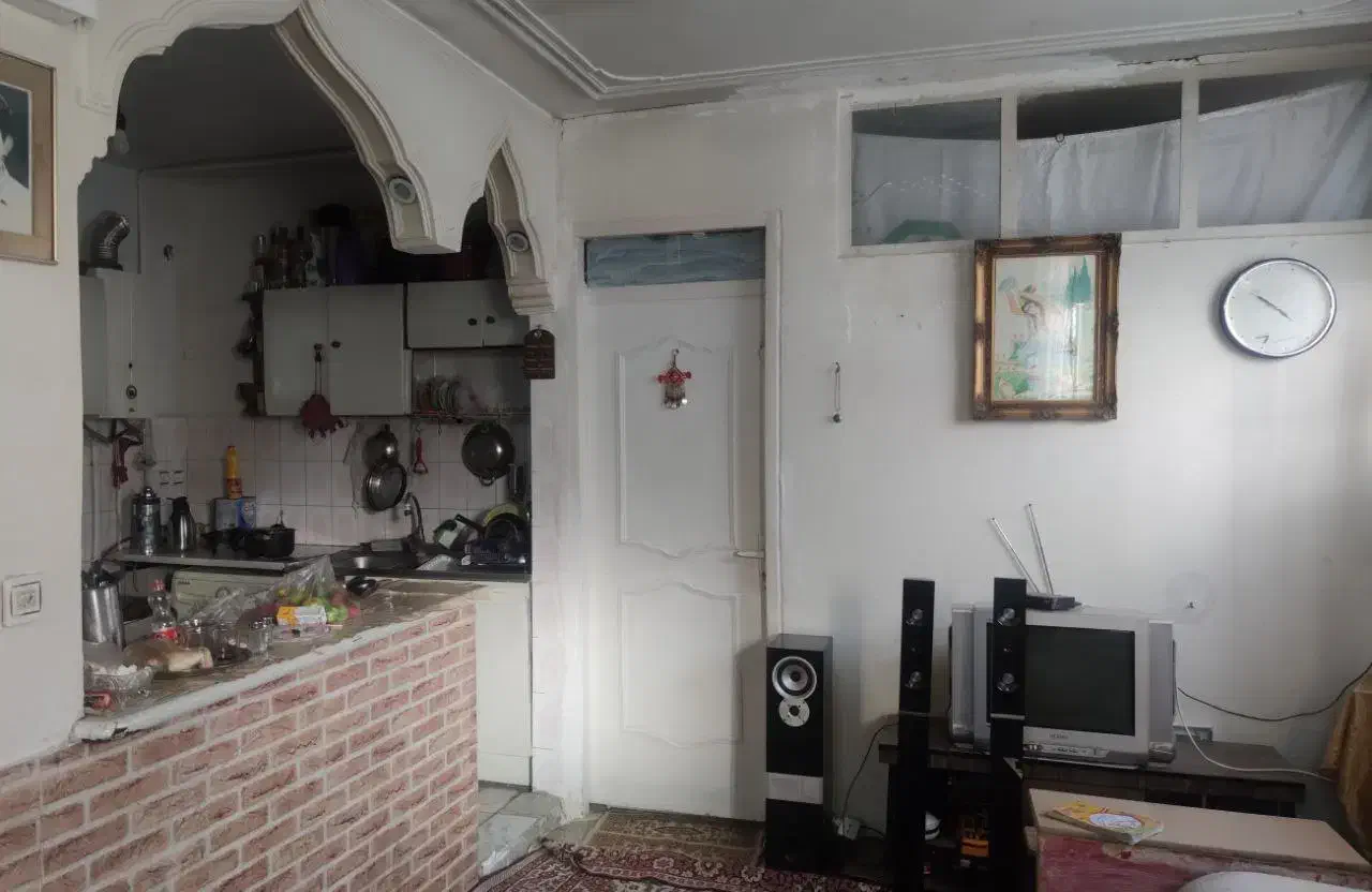 خانه کلنگی ویلایی ۸۳ متری قابل سکونت|فروش خانه و ویلا|ری, جوانمرد قصاب|دیوار