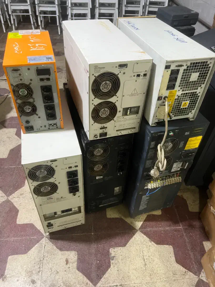 Ups شش عدد ۱۰ کاوا و ۶ کاوا فاراتل و ایتالیایی|قطعات و لوازم جانبی رایانه|شیراز, رکن‌آباد|دیوار