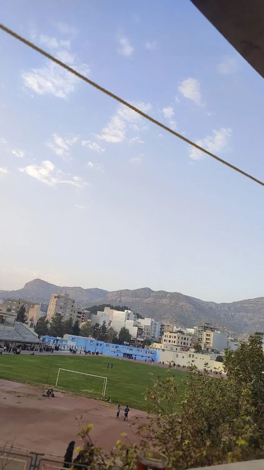 واحد آپارتمانی۱۲۰متری(خام)|فروش آپارتمان|ایلام, |دیوار