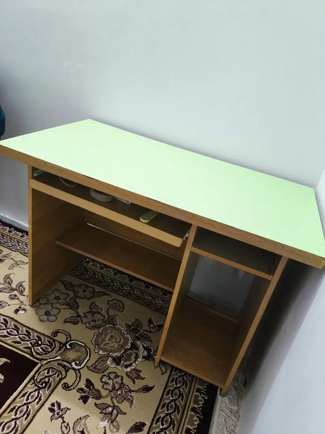 میز کامپیوتر|میز تحریر و کامپیوتر|تربت‌حیدریه, داروپخش|دیوار