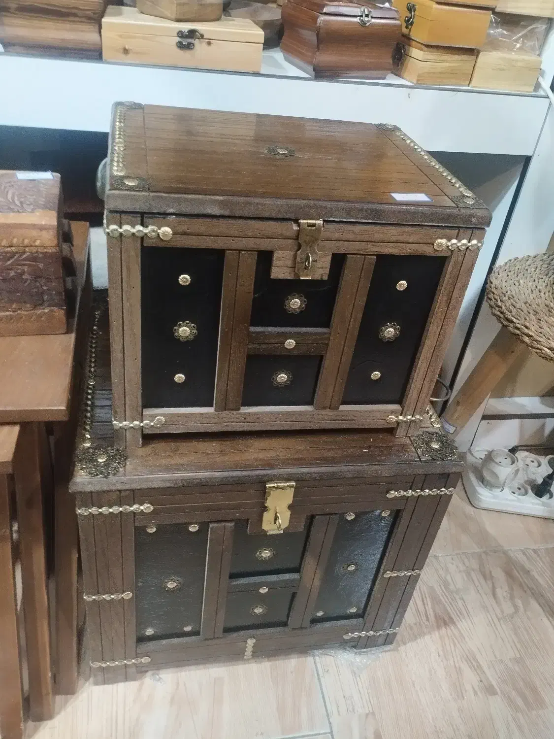 صندوقچه چوبی|صنایع دستی و سایر لوازم تزئینی|گنبد کاووس, |دیوار