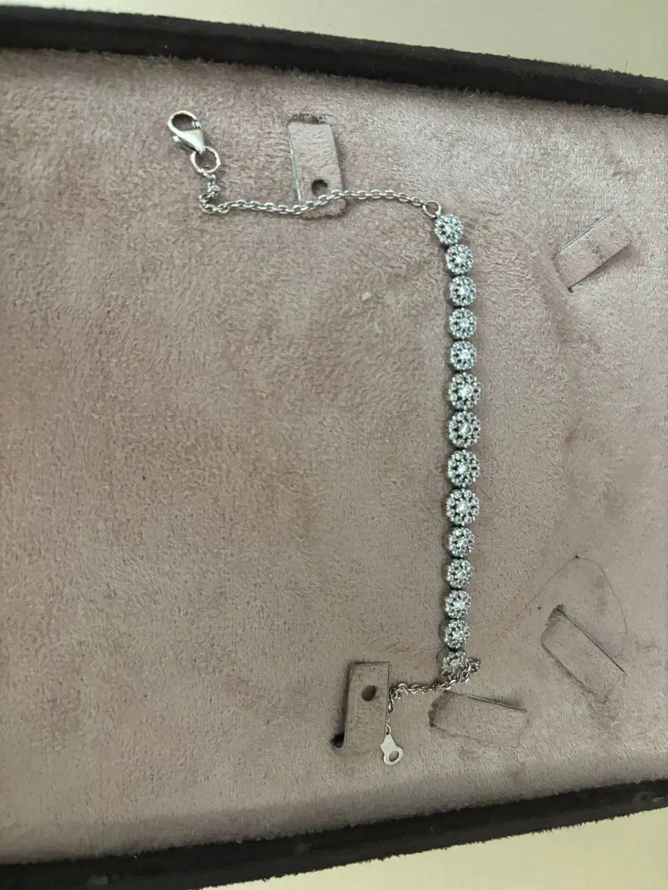 دستبند طلا|جواهرات|قم, انسجام|دیوار