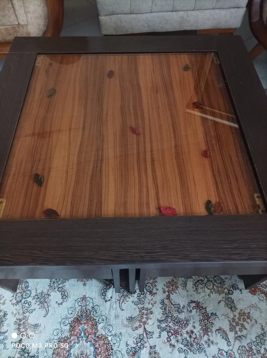 میز عسلی کاملا سالم|مبلمان خانگی و میز عسلی|لاهیجان, شیشه گران|دیوار