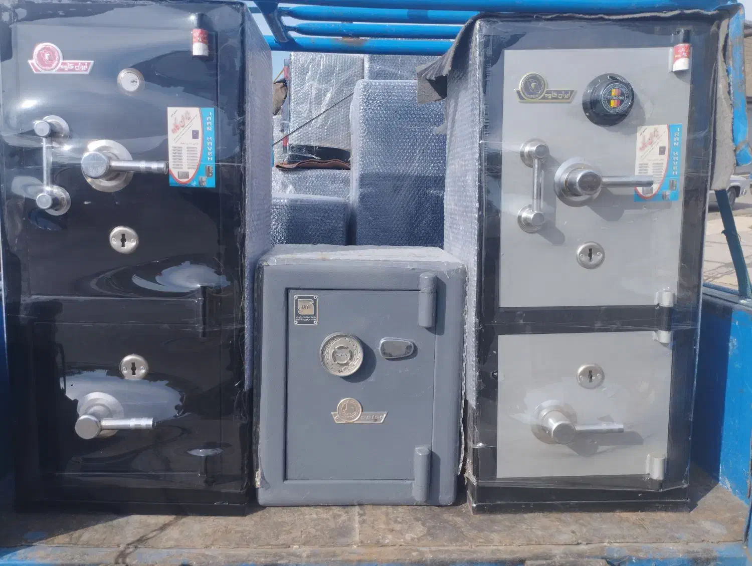 فروش انواع گاوصندوق|ابزارآلات|سلماس, |دیوار