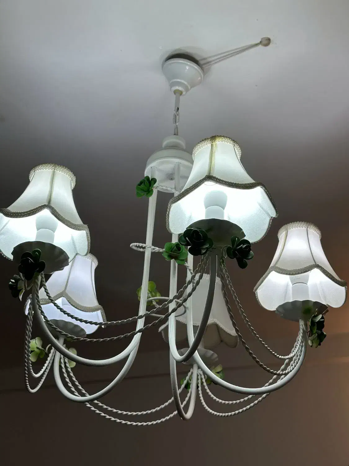 لوستر اتاق خواب کودک|لوستر و چراغ آویز|گرگان, |دیوار