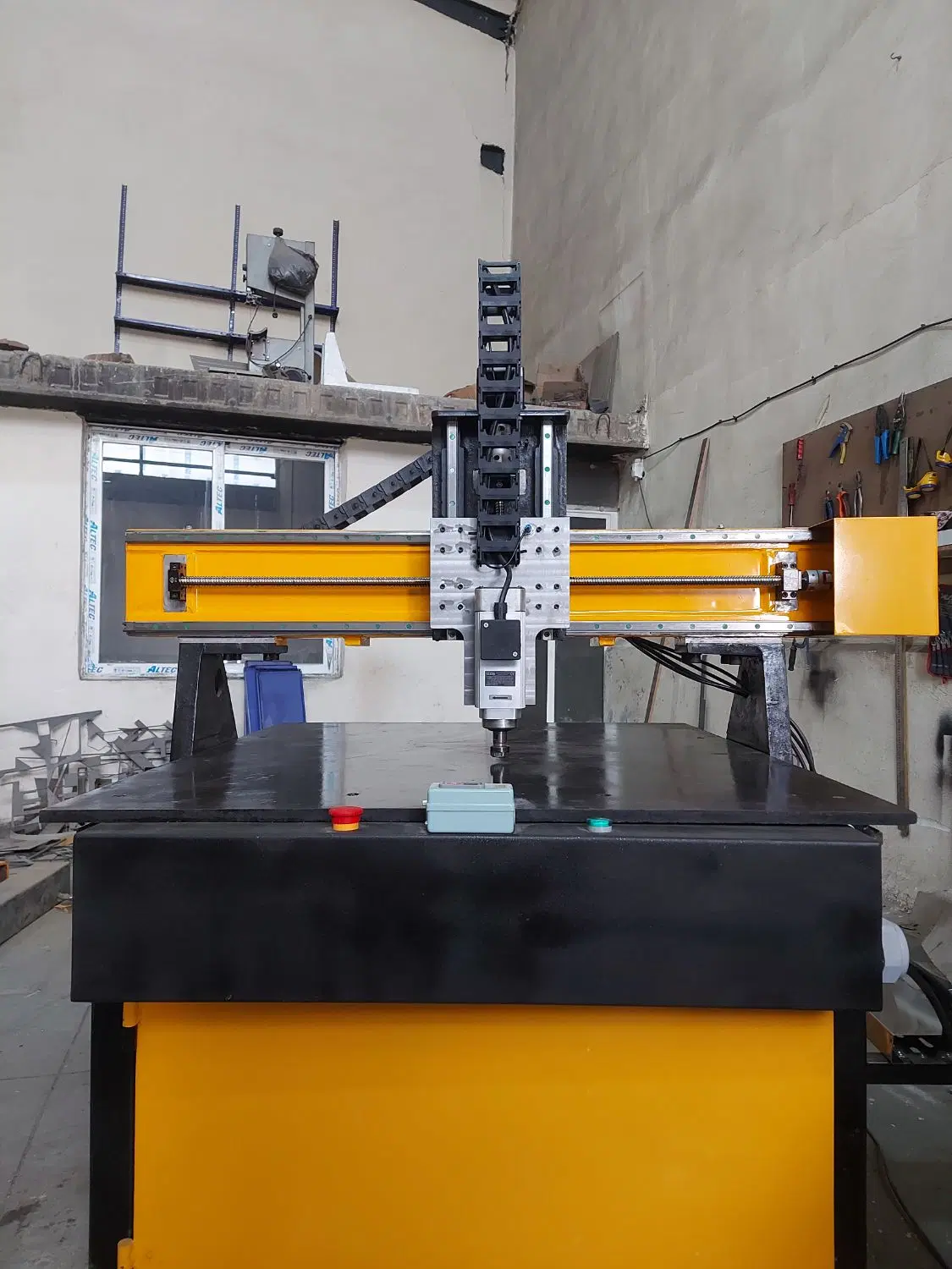 دستگاه cnc|ماشین‌آلات صنعتی|اصفهان, شهرک صنعتی امیرکبیر (شاپور جدید)|دیوار