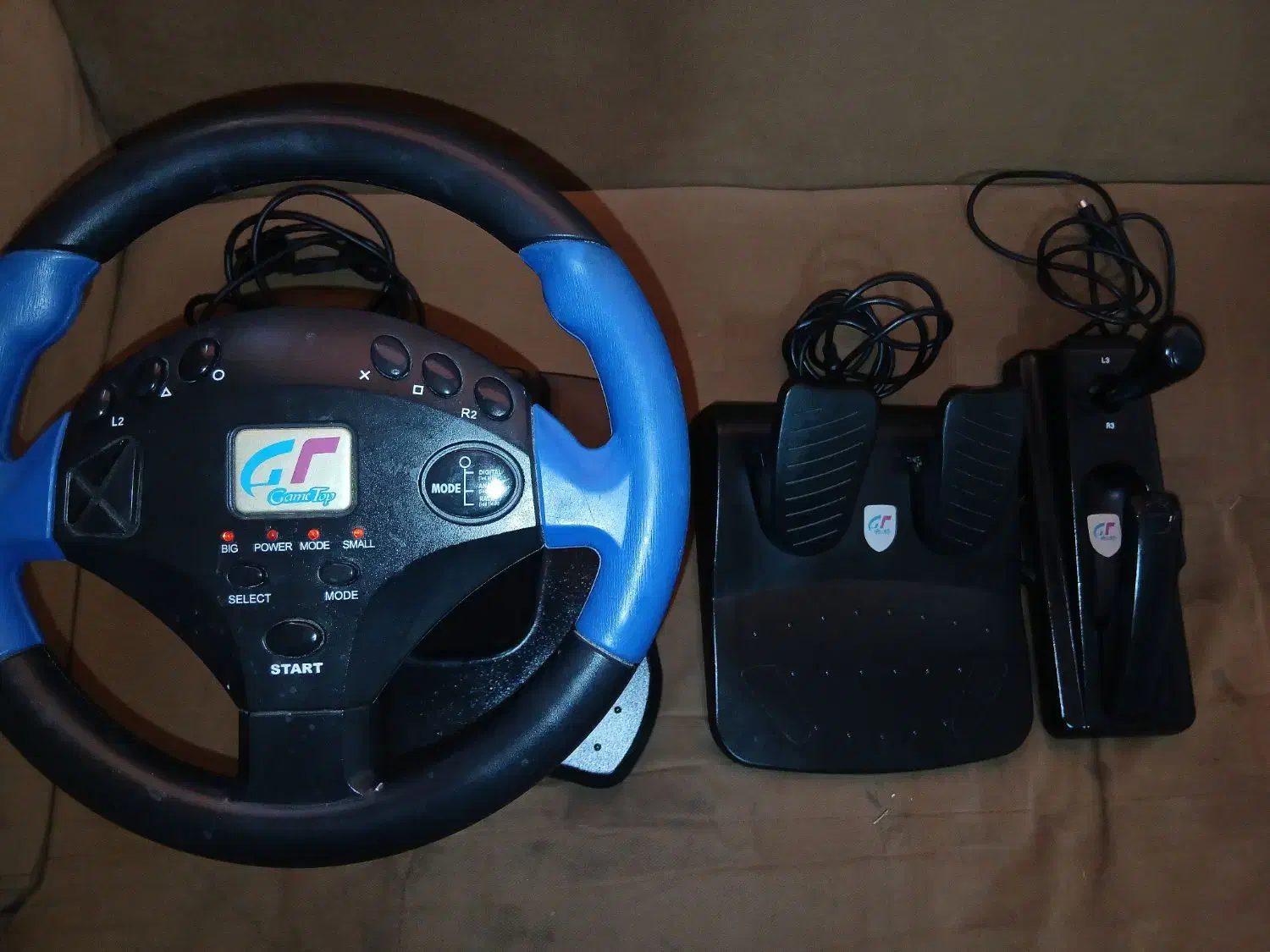 بازی و سرگرمی|کنسول، بازی ویدئویی و آنلاین|صدرا-فارس, فاز ۱|دیوار