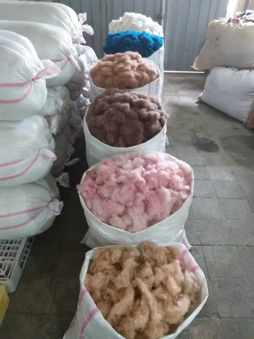 الیاف مصنوعی مخصوص بالش تشک رنگی انواع رنگ|رختخواب، بالش، پتو|کرمان, |دیوار