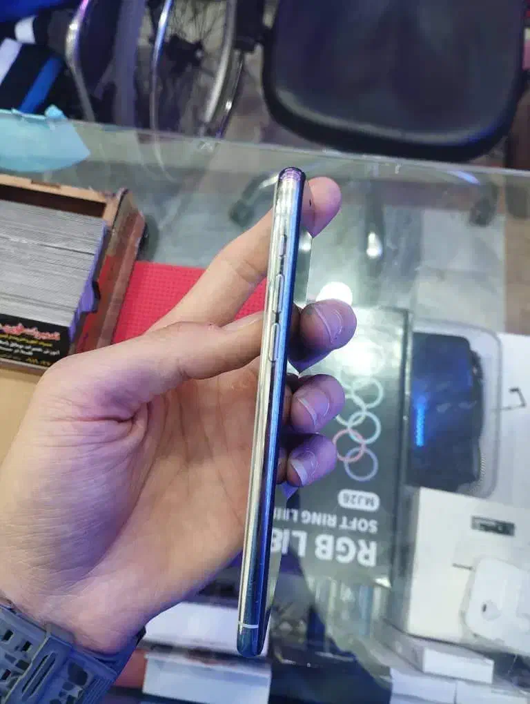 خرید و فروش گوشی‌های کارکرده و نو|موبایل|چالوس, |دیوار