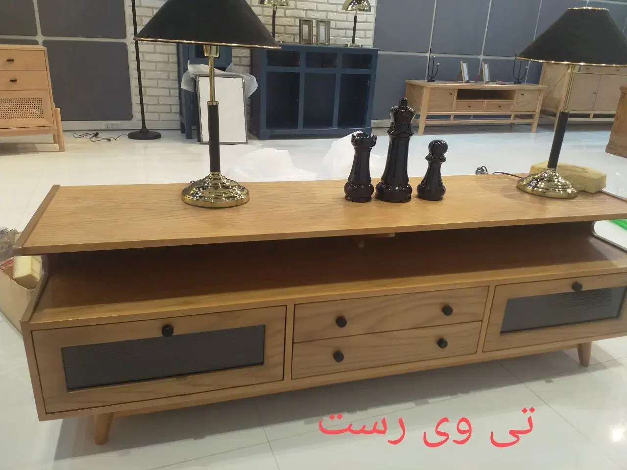 میز تلوزیون کنسول|بوفه، ویترین، کنسول|مشهد, گرجی علیا|دیوار