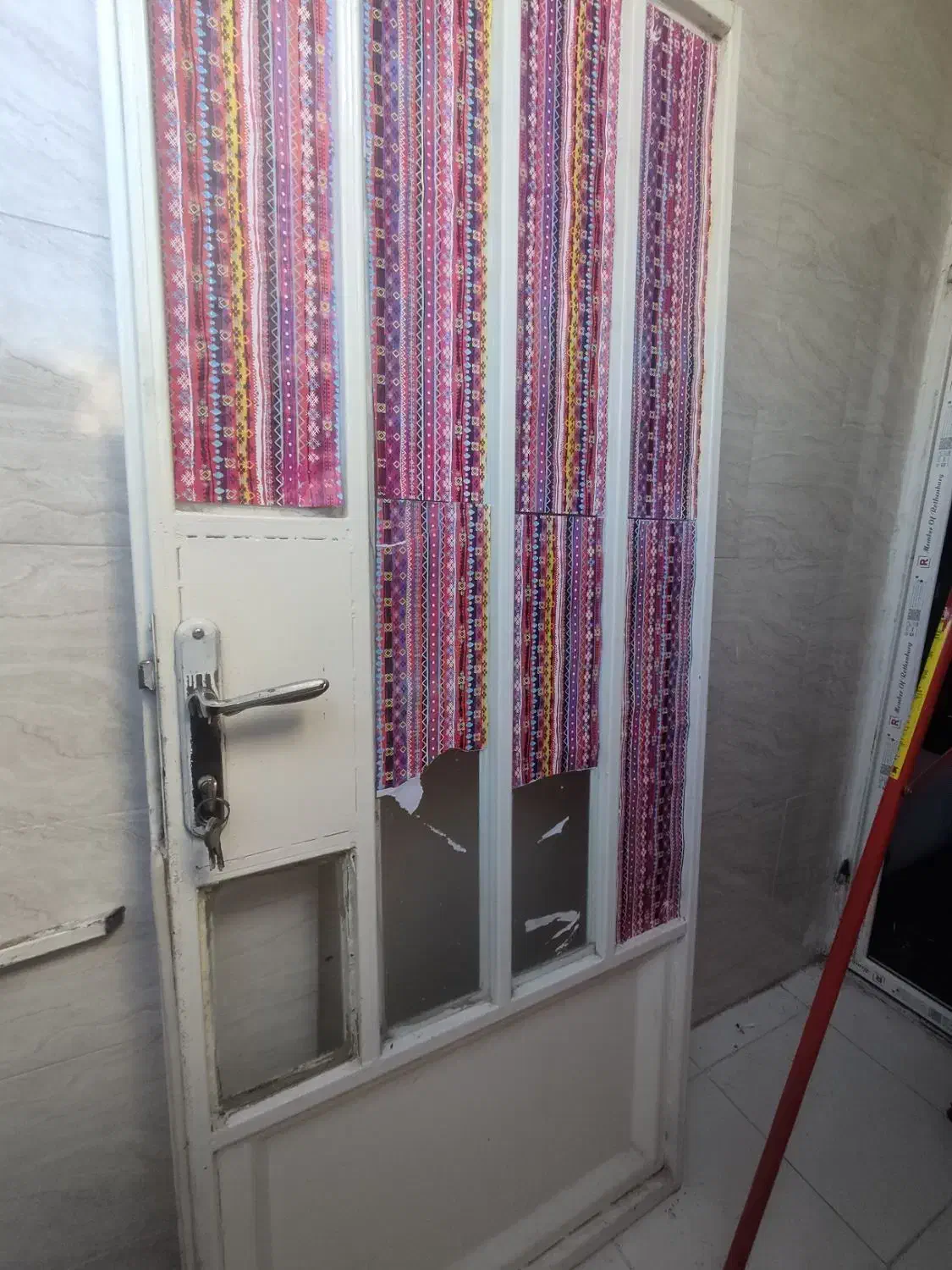 درب آهنی|مصالح و تجهیزات ساختمان|مسجد سلیمان, |دیوار