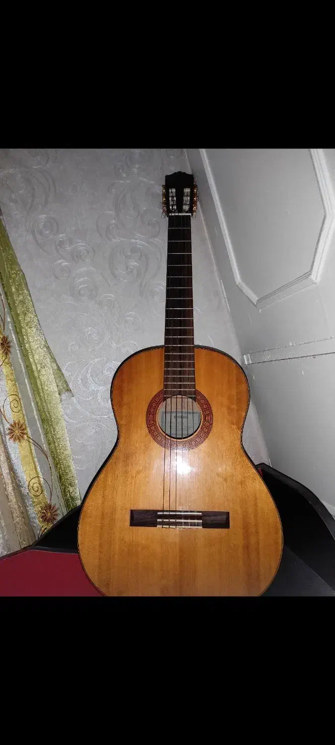 گیتار یاماها C70 درحد نو بدون کار|گیتار، بیس، امپلیفایر|دزفول, |دیوار