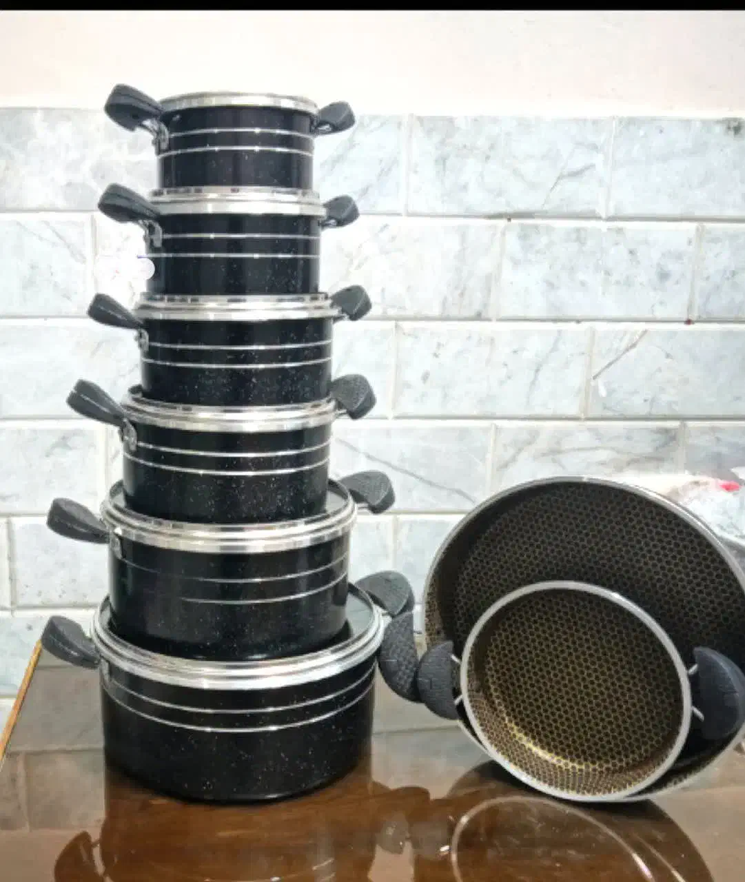 سرویس قابلمه تفلون گرانیت زنبوری۱۴ پارچه و ۷ پارچه|ظروف پخت‌وپز|اصفهان, سرچشمه|دیوار