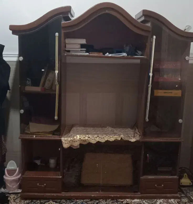 فروش میز تلویزیون قدیمی|میز تلویزیون|رودان, |دیوار