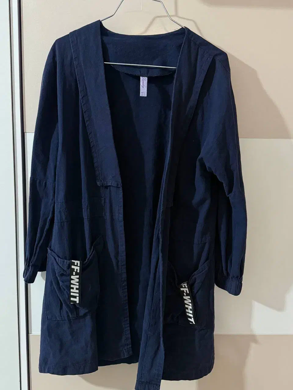 لباس|لباس|محمدشهر, ولدآباد بزرگ|دیوار